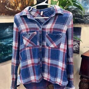 Red Camel flannel size large in GUC